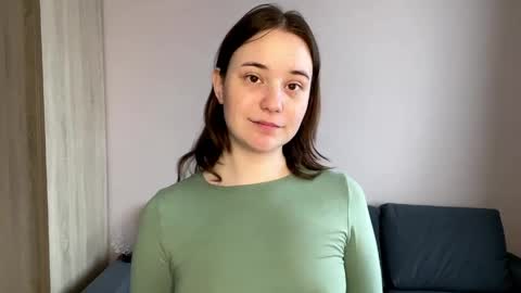 Odelina online show from April 14, 2026, 7:25 am