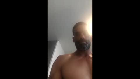 Snapshot of nunomiguel25carneiro chatting on May 24, 2026, 12:10 pm nunomiguel25carneiro online show from May 24, 2026, 12:10 pm
