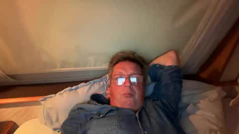 Snapshot of nurod chatting on April 16, 2026, 9:39 pm nurod online show from April 16, 2026, 9:39 pm