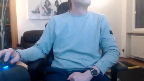 nursefan online show from January 5, 2026, 5:27 pm