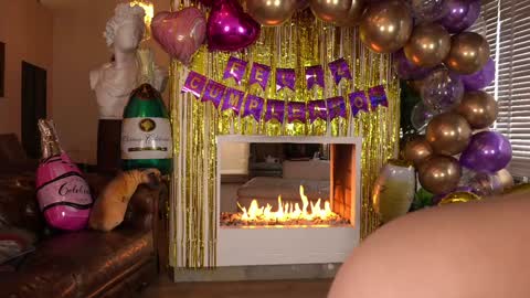 Snapshot of nuryforerogh chatting on January 15, 2025, 8:48 pm Nury Forero online show from January 15, 2025, 8:48 pm