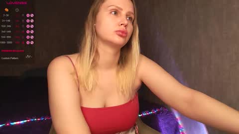 WEELCOMEEEEEEEEEE online show from November 22, 2025, 8:41 pm