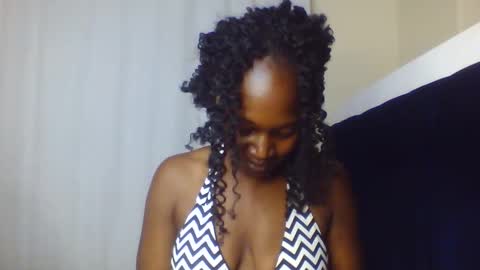 Snapshot of nutgal_ chatting on March 24, 2026, 4:12 pm nutgal online show from March 24, 2026, 4:12 pm