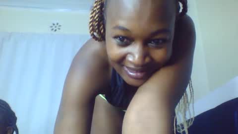 Snapshot of nutgal_ chatting on April 4, 2026, 11:40 am nutgal online show from April 4, 2026, 11:40 am