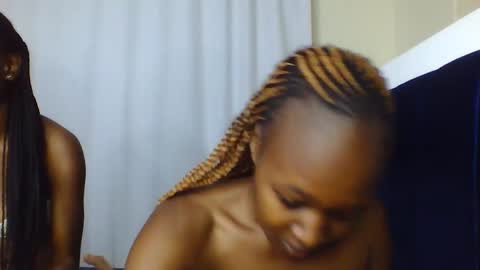 Snapshot of nutgal_ chatting on April 14, 2026, 11:49 am nutgal online show from April 14, 2026, 11:49 am