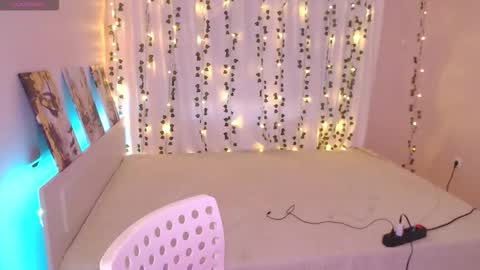 nutsy_kitty online show from February 28, 2026, 2:07 pm