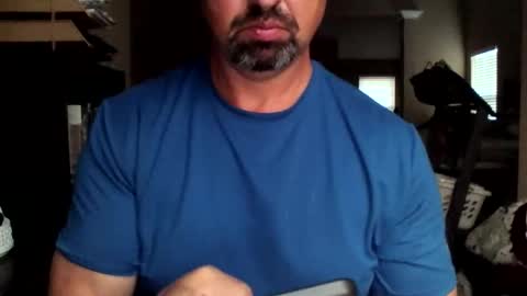 Snapshot of nvrenuff1979 chatting on October 2, 2025, 11:39 am nvrenuff1979 online show from October 2, 2025, 11:39 am