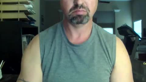 Snapshot of nvrenuff1979 chatting on November 5, 2025, 12:38 pm nvrenuff1979 online show from November 5, 2025, 12:38 pm