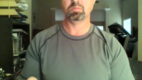 Snapshot of nvrenuff1979 chatting on March 2, 2026, 12:34 pm nvrenuff1979 online show from March 2, 2026, 12:34 pm