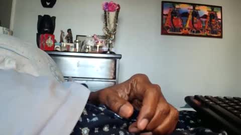 KN online show from February 13, 2026, 11:23 pm