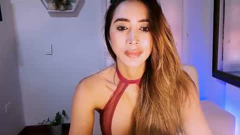 Nycole online show from March 11, 2026, 1:17 pm