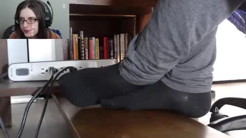 Nyctophilic online show from February 25, 2026, 4:38 pm