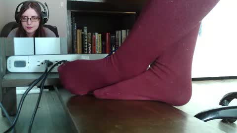 Nyctophilic online show from April 11, 2026, 4:11 pm