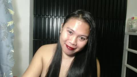 nylecummer online show from July 4, 2026, 9:32 pm