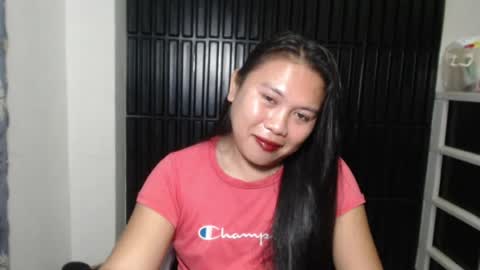nylecummer online show from July 14, 2026, 9:53 pm