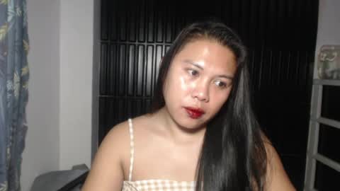 nylecummer online show from July 19, 2026, 9:18 pm