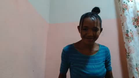 nympholinha online show from February 26, 2025, 4:36 am