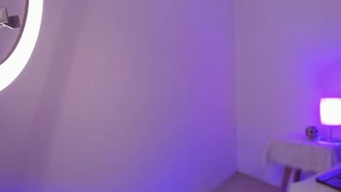   online show from January 11, 2025, 8:33 am