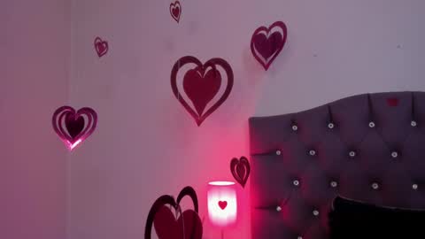   online show from February 12, 2025, 8:49 am