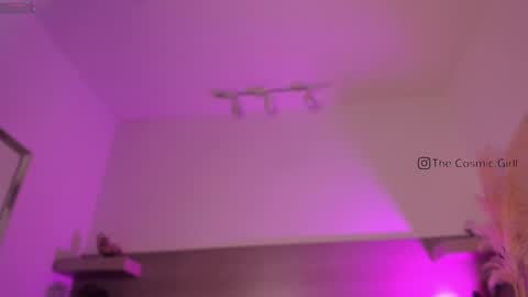 Nyx Shadow online show from September 22, 2025, 3:41 am