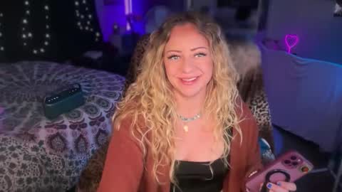 nyxxen online show from March 8, 2026, 5:00 am