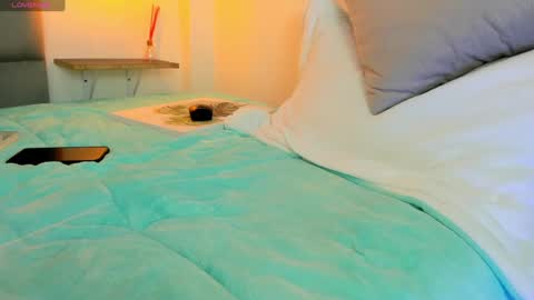 Lyam online show from December 15, 2024, 5:34 am