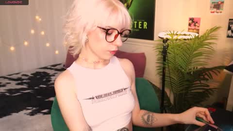 Moonlight online show from February 1, 2026, 9:08 am