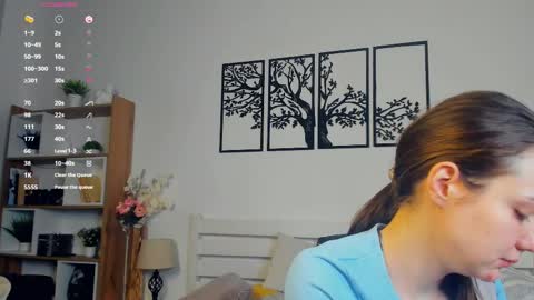 Snapshot of obsidiva chatting on March 7, 2026, 8:17 pm Elis online show from March 7, 2026, 8:17 pm