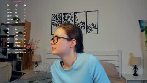 Snapshot of obsidiva chatting on March 9, 2026, 8:13 pm Elis online show from March 9, 2026, 8:13 pm