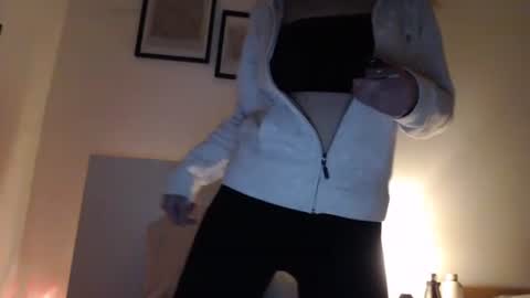 Snapshot of ocean_eyess_ chatting on November 30, 2025, 6:56 pm Kate my ONLYFANS katy ocean online show from November 30, 2025, 6:56 pm