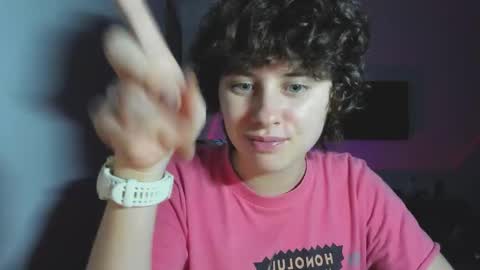 Snapshot of octopussy69x chatting on November 22, 2025, 1:21 pm Evie online show from November 22, 2025, 1:21 pm