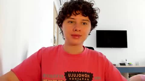 Snapshot of octopussy69x chatting on February 20, 2026, 5:48 am Evie online show from February 20, 2026, 5:48 am