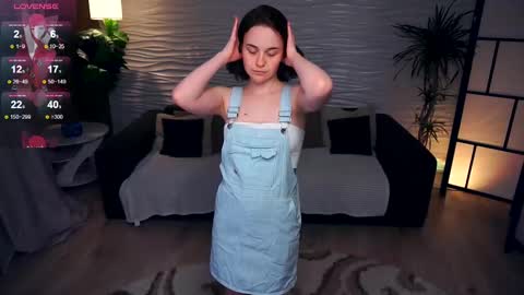 Snapshot of odellabowman chatting on February 22, 2025, 11:24 am Night Odella Bowman Julia online show from February 22, 2025, 11:24 am