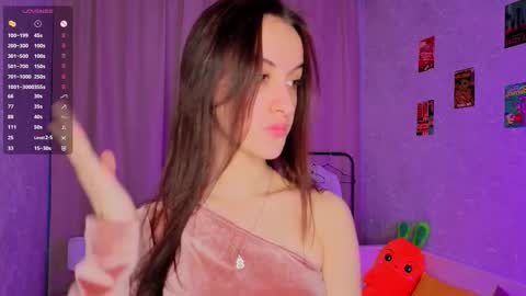 Snapshot of odelynahayne chatting on February 7, 2026, 4:16 am Elisa online show from February 7, 2026, 4:16 am