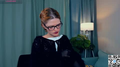 Snapshot of odettechurchwell chatting on November 2, 2025, 5:21 am Eli online show from November 2, 2025, 5:21 am