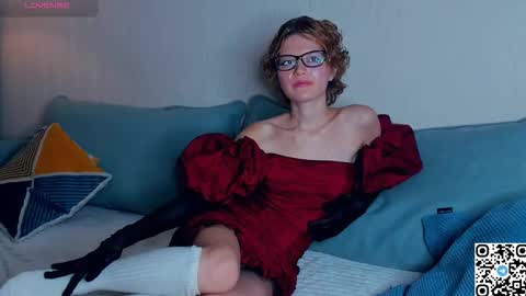 Snapshot of odettechurchwell chatting on November 23, 2025, 3:39 am Eli online show from November 23, 2025, 3:39 am