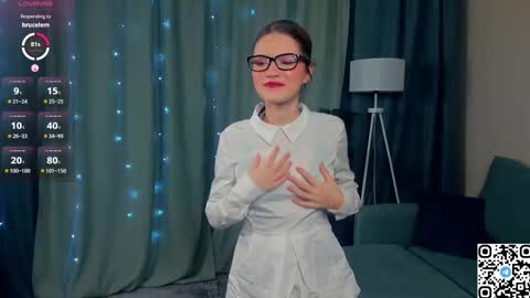 Snapshot of odettechurchwell chatting on January 10, 2026, 3:30 am Eli online show from January 10, 2026, 3:30 am