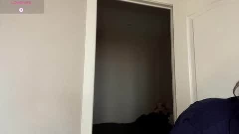 Snapshot of odettehatt chatting on April 29, 2026, 5:11 am Thea online show from April 29, 2026, 5:11 am