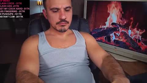 Snapshot of officeman7 chatting on February 20, 2025, 4:25 pm officeman7 online show from February 20, 2025, 4:25 pm