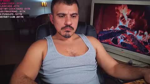 Snapshot of officeman7 chatting on February 24, 2025, 6:47 pm officeman7 online show from February 24, 2025, 6:47 pm