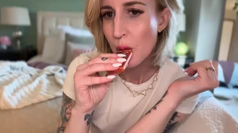 Tams online show from April 7, 2026, 3:23 pm