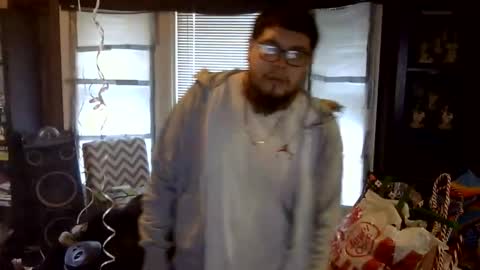 oscar flores online show from March 8, 2026, 1:15 pm