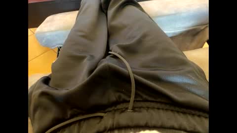 oggs48 online show from October 15, 2025, 1:33 pm