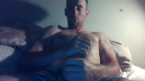 Snapshot of oghombre chatting on October 19, 2025, 4:24 am oghombre online show from October 19, 2025, 4:24 am