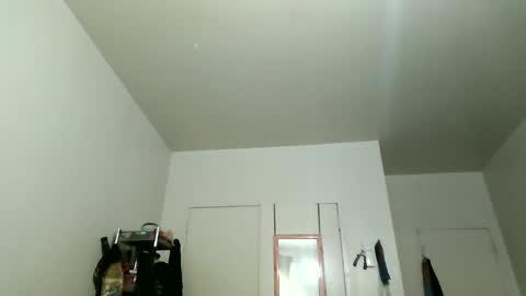 Lit en Cama online show from September 27, 2025, 7:41 pm