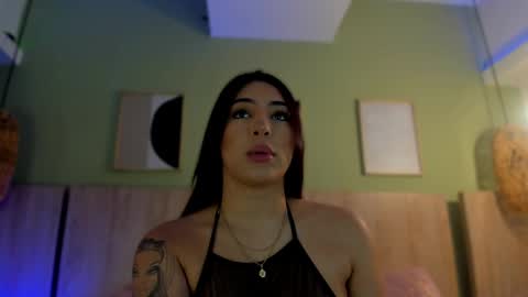 Snapshot of oh_hollyy chatting on April 14, 2026, 11:27 am Holly online show from April 14, 2026, 11:27 am