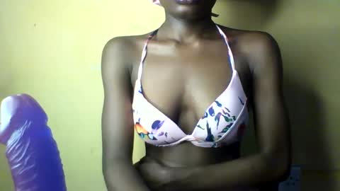 Snapshot of oh_sexyphilo chatting on September 30, 2025, 2:11 pm philo bby online show from September 30, 2025, 2:11 pm