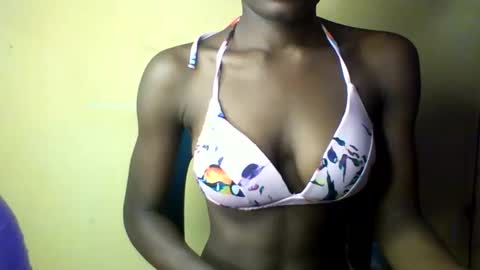 Snapshot of oh_sexyphilo chatting on October 12, 2025, 11:42 am philo bby online show from October 12, 2025, 11:42 am