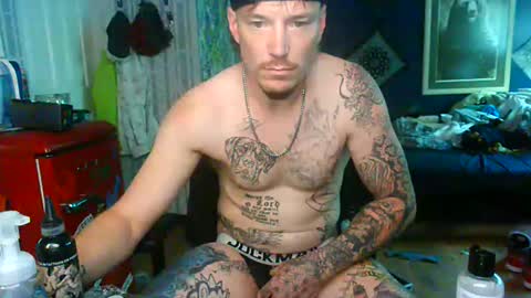 who dares  toss me some  tips lets have fun online show from April 29, 2026, 4:22 pm