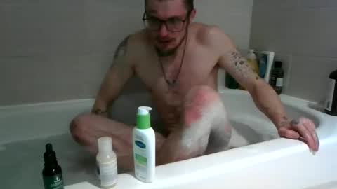 Snapshot of ohdoyle93 chatting on January 10, 2025, 1:32 am ohdoyle93 online show from January 10, 2025, 1:32 am